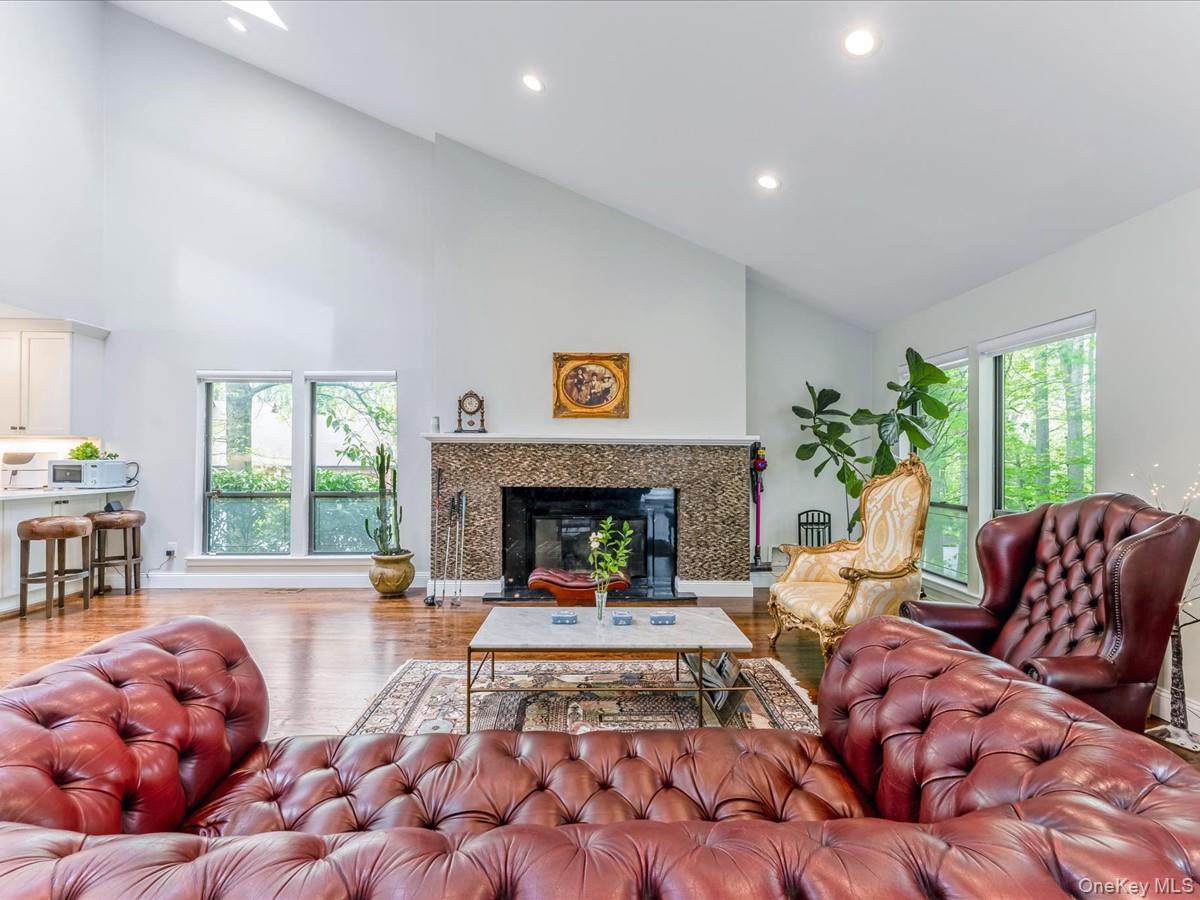 54 Harvard Road # 54, Manhasset, NY 11030