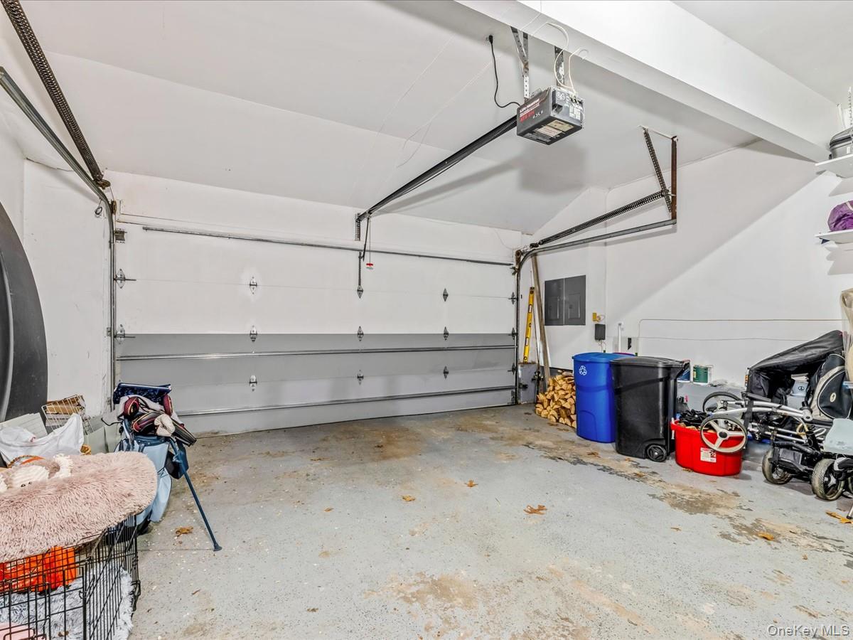 54 Harvard Road # 54, Manhasset, NY 11030