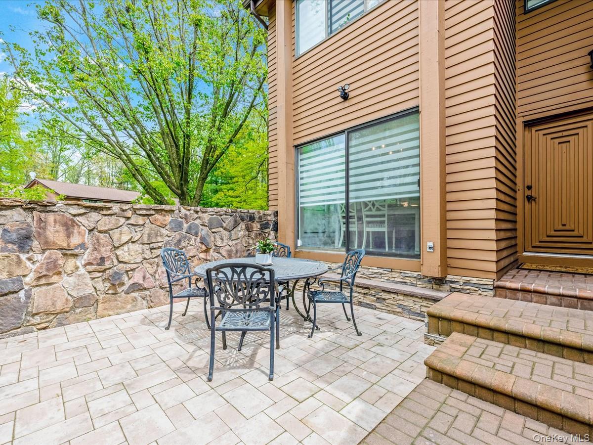 54 Harvard Road # 54, Manhasset, NY 11030