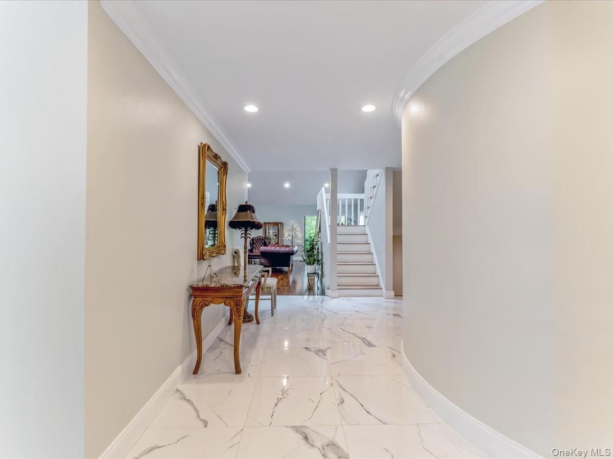 54 Harvard Road # 54, Manhasset, NY 11030