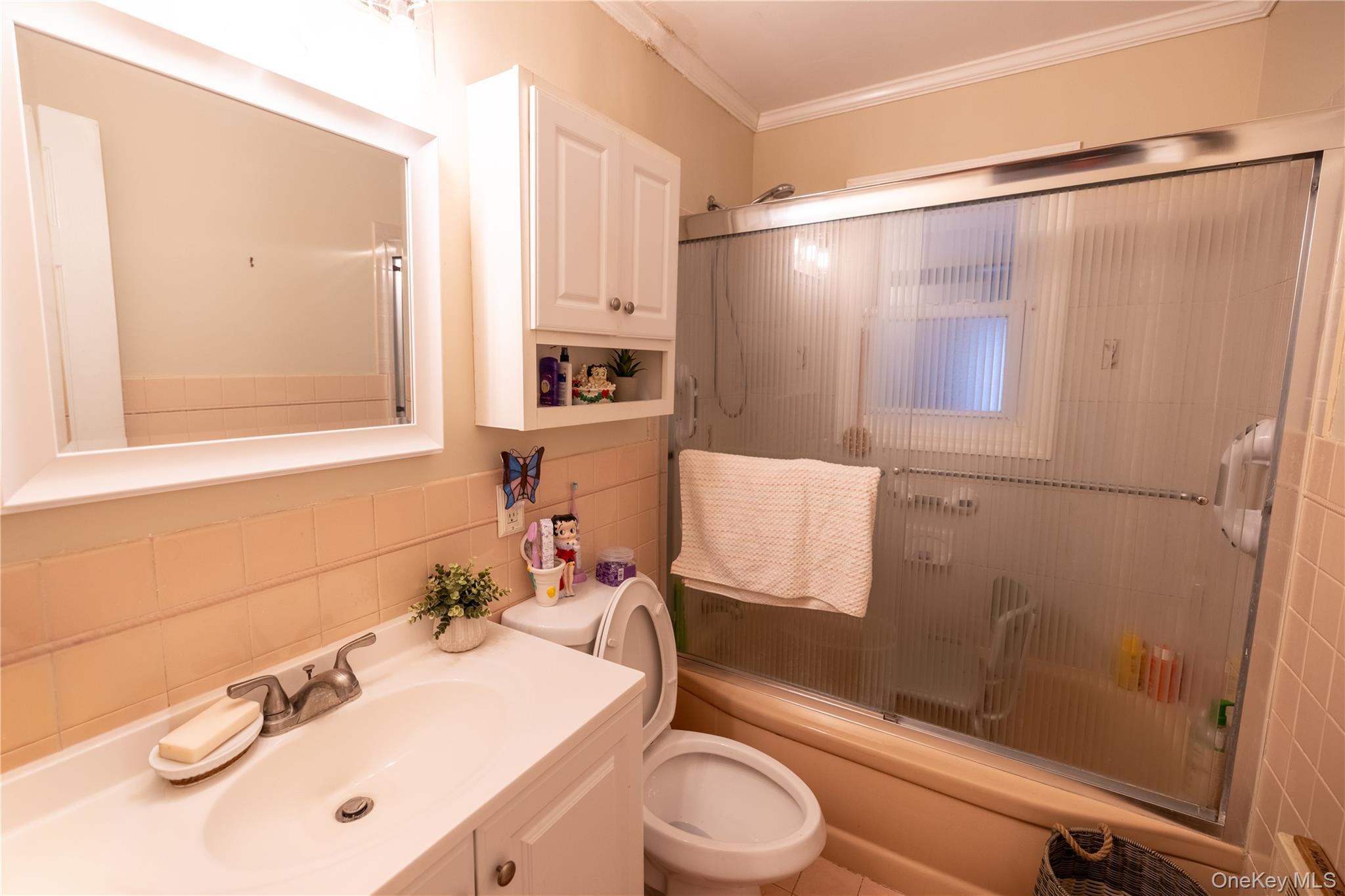 2 Bernard Street, Massapequa, NY 11758