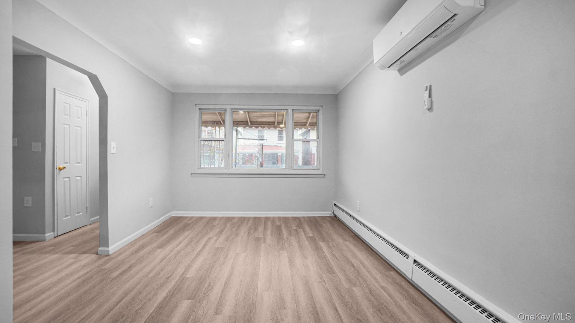 836 E 229th Street, Bronx, NY 10466