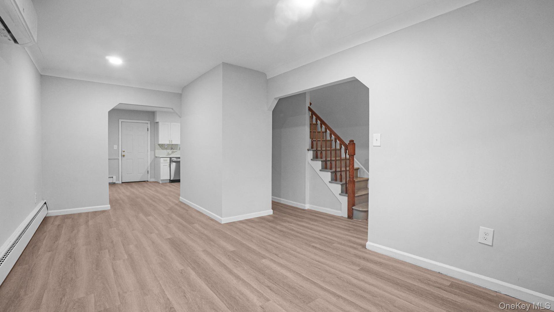 836 E 229th Street, Bronx, NY 10466