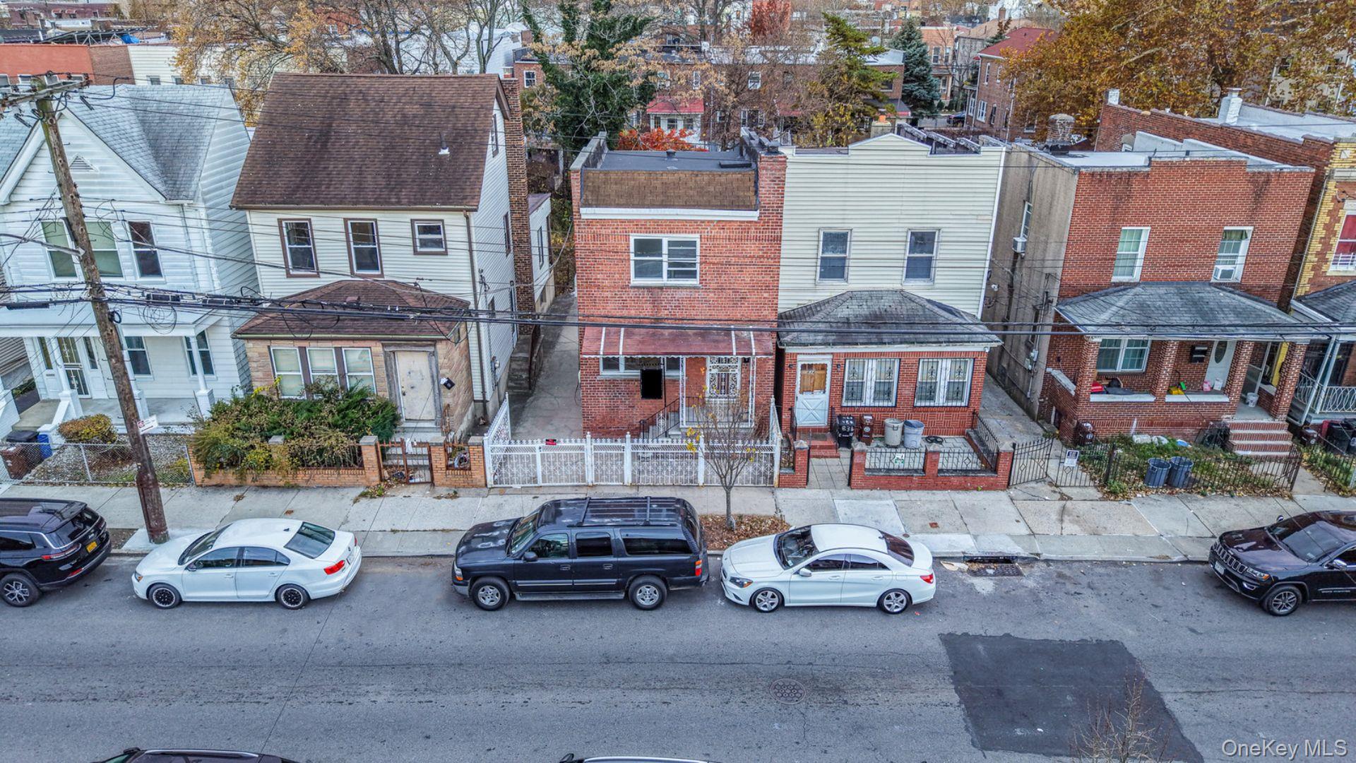 836 E 229th Street, Bronx, NY 10466