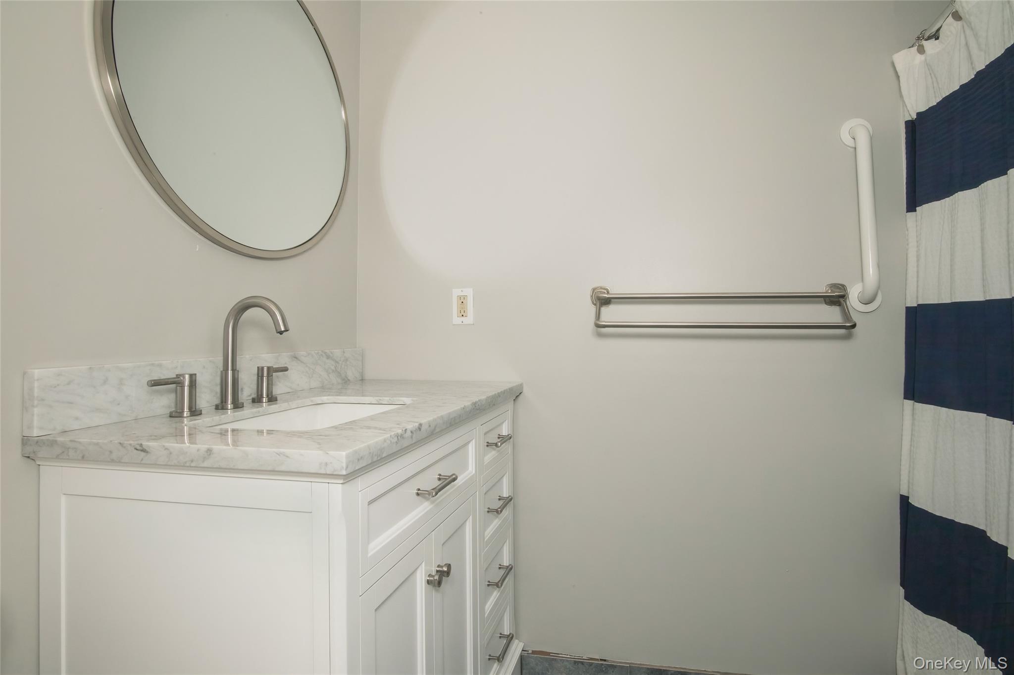 46 The Rise, Warwick, NY 10990