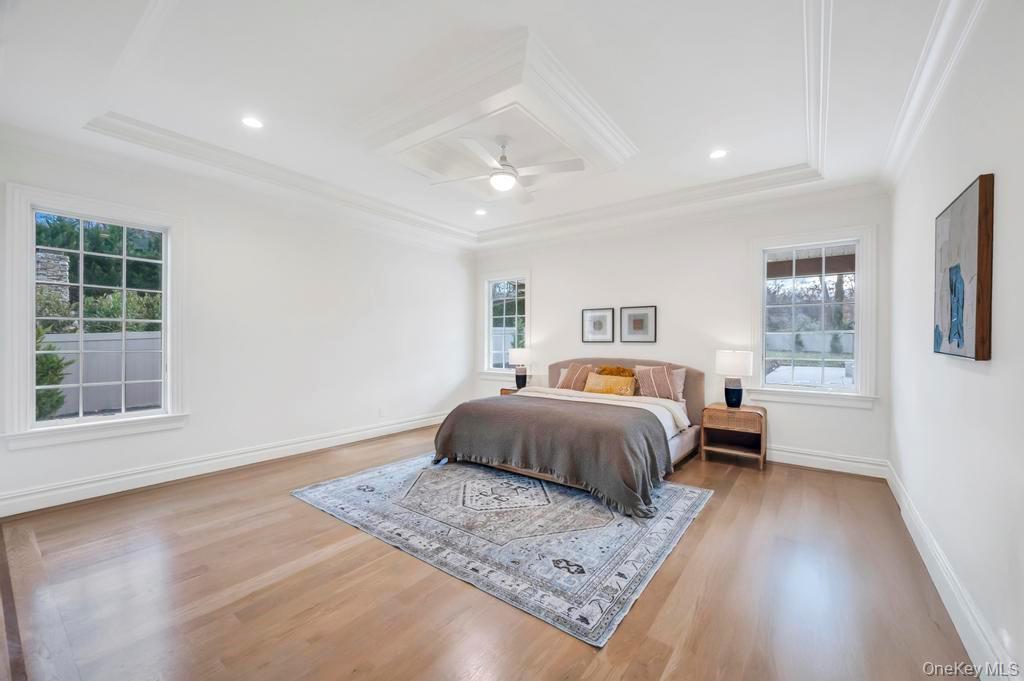 6 Gables Court, Dix Hills, NY 11746