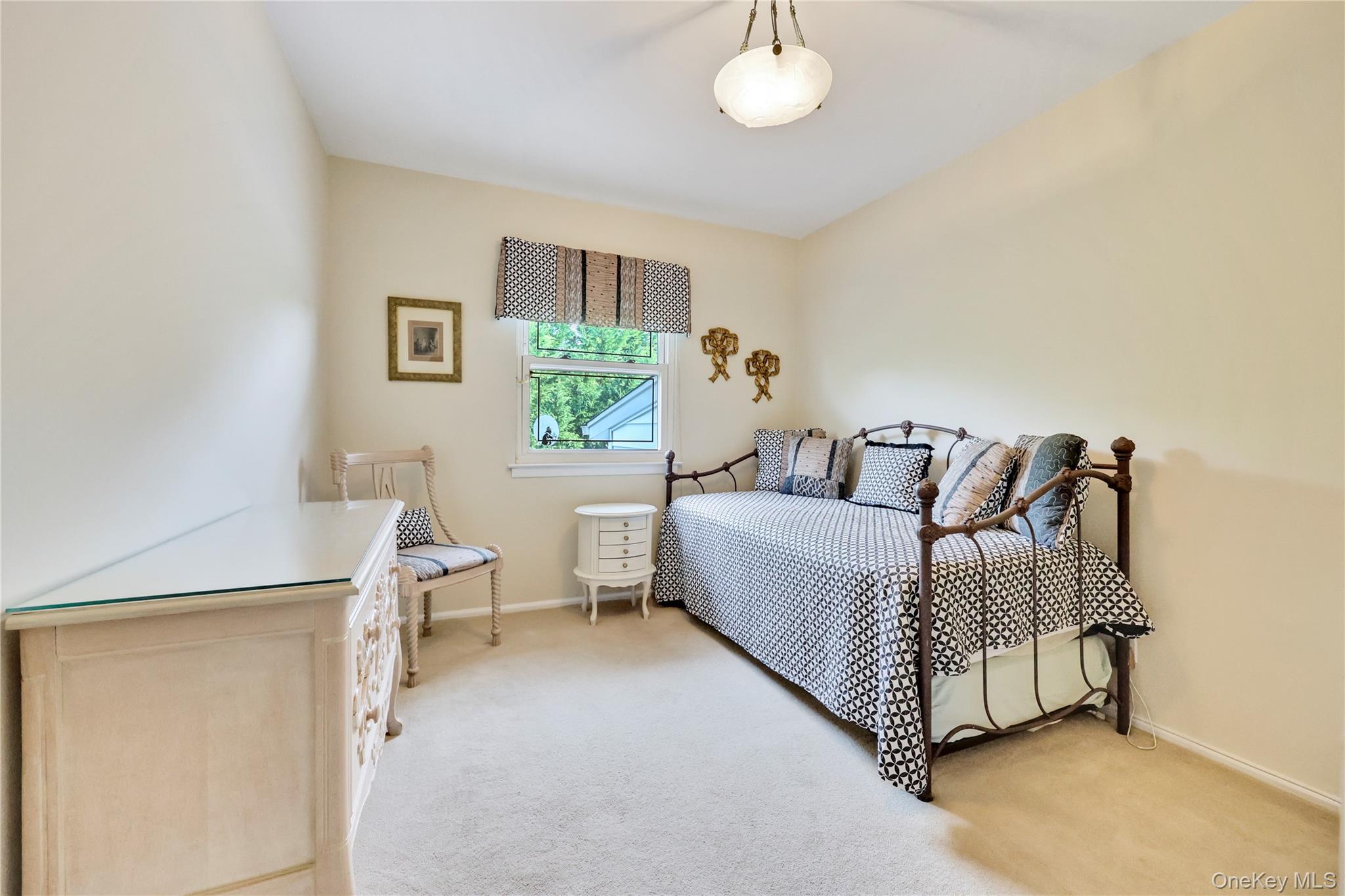 598 Church Avenue, Woodmere, NY 11598