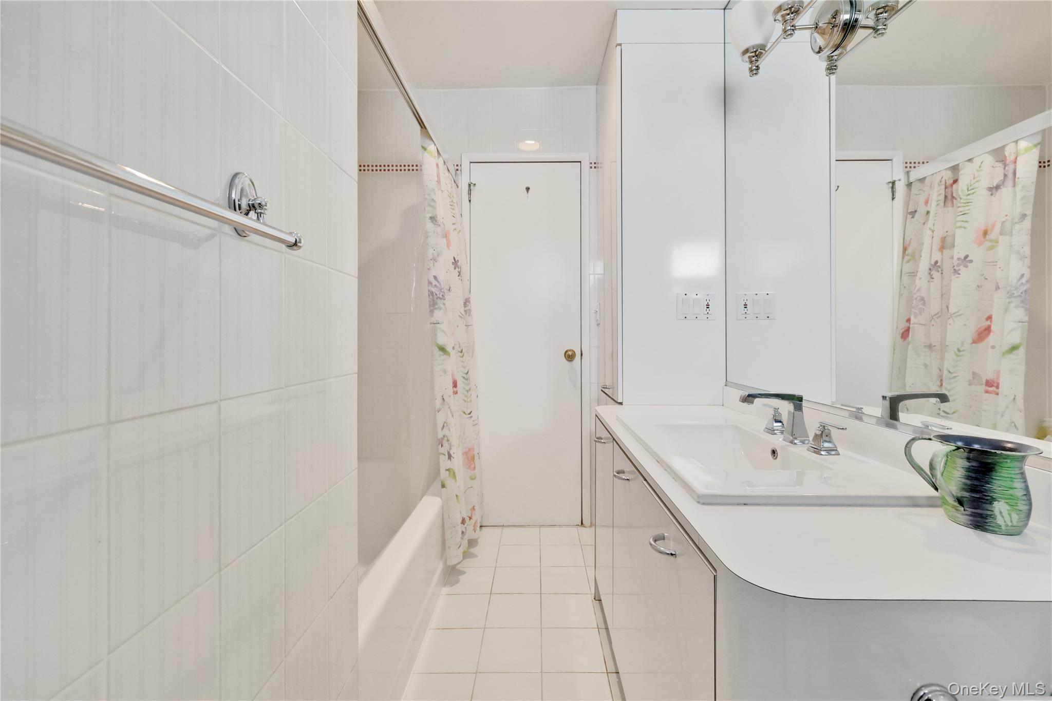 598 Church Avenue, Woodmere, NY 11598