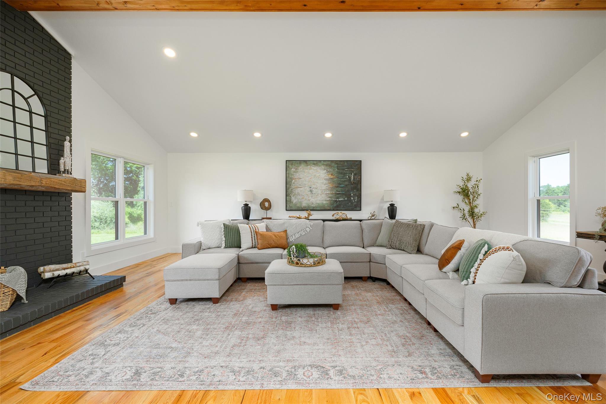 327 Hynes Road, Poughquag, NY 12570