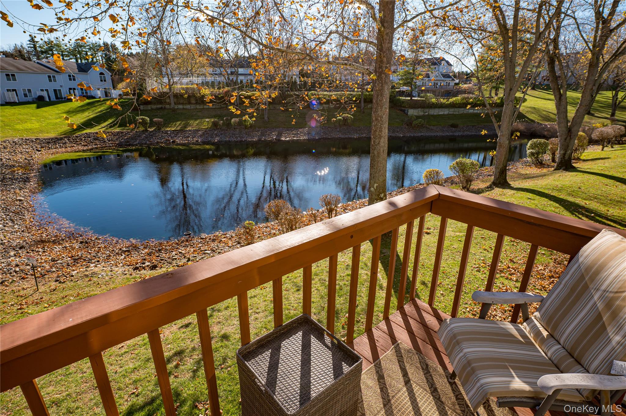 82 Leeward Court, Port Jefferson, NY 11777