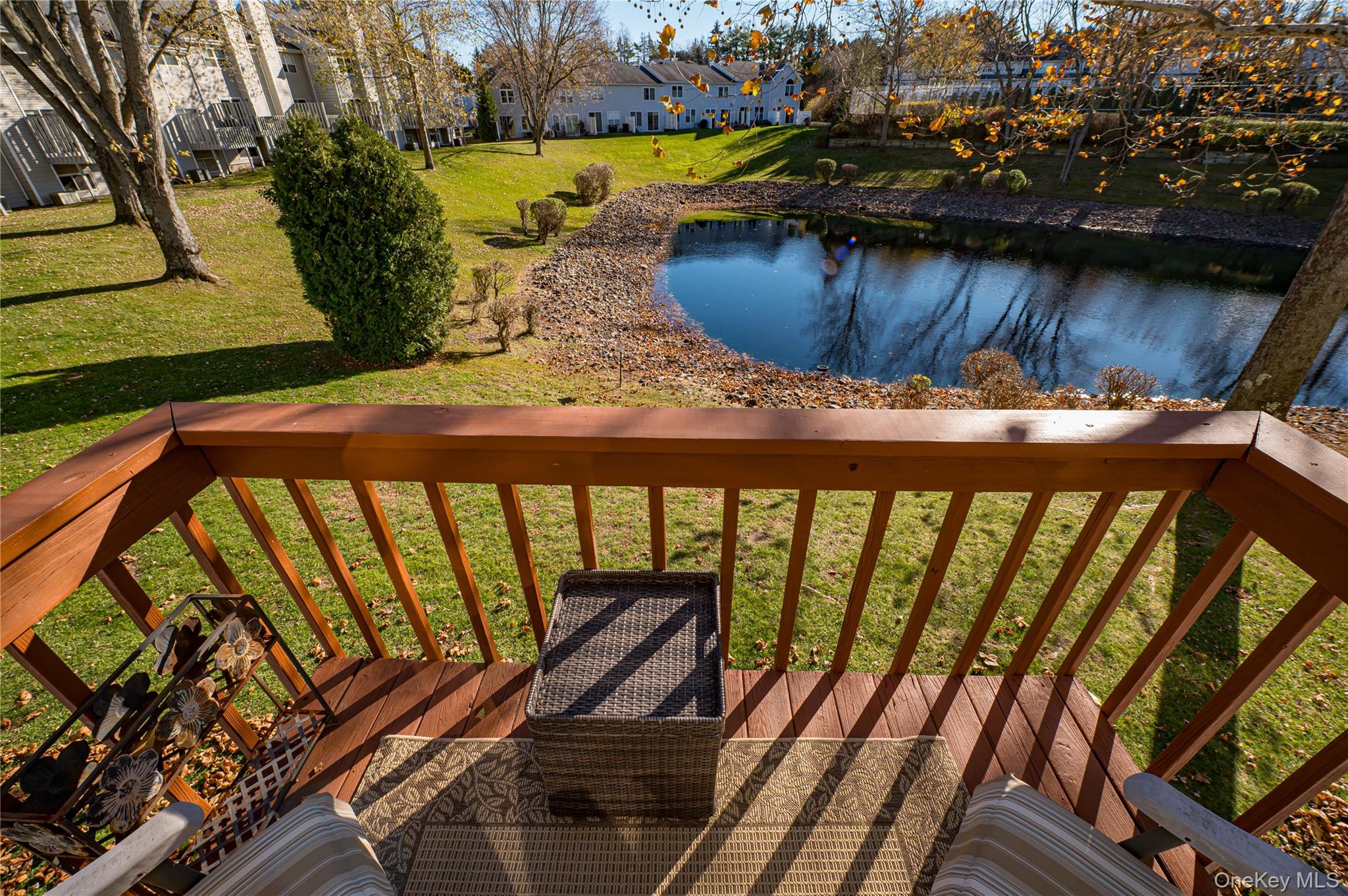 82 Leeward Court, Port Jefferson, NY 11777