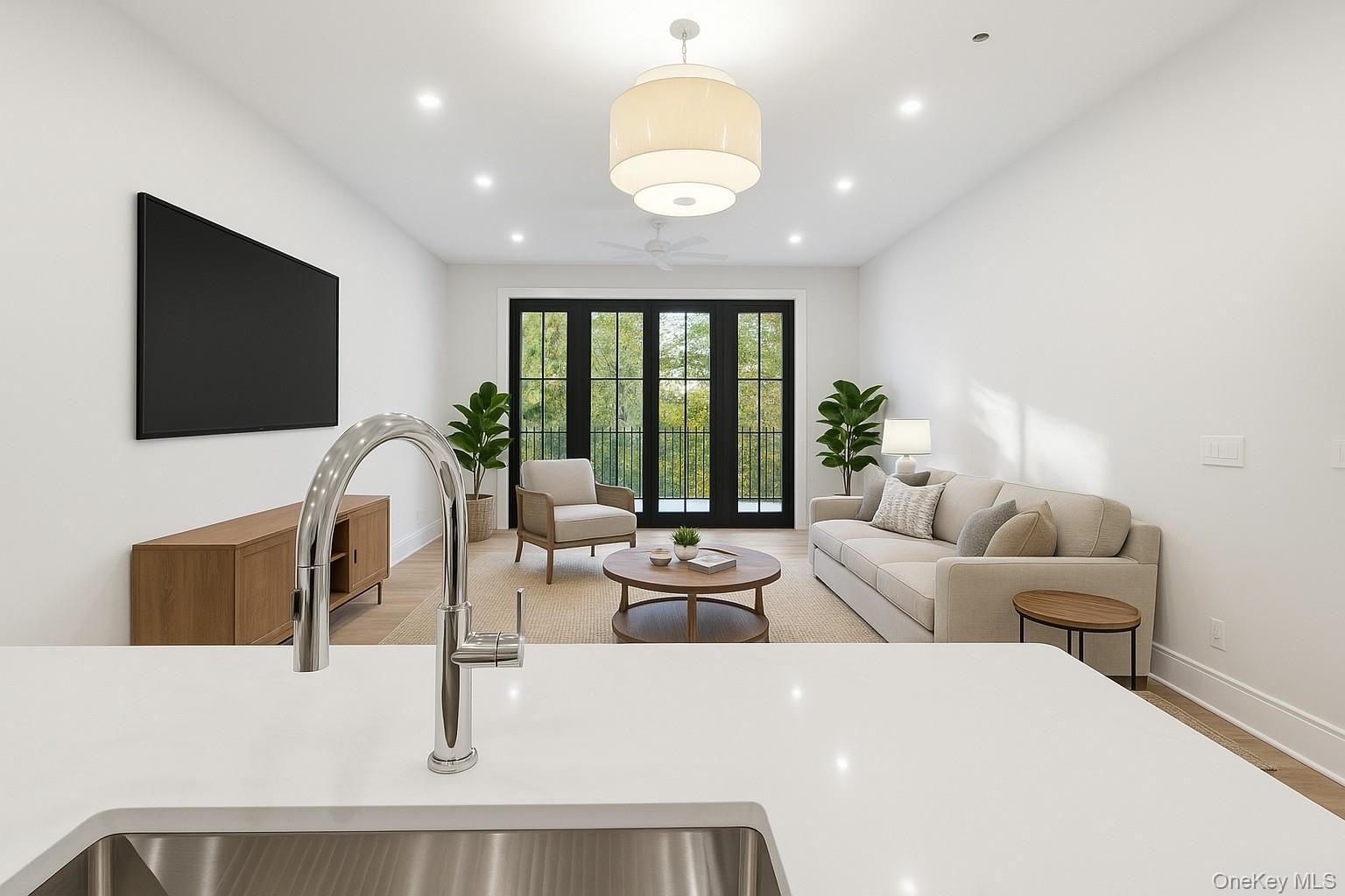 34 Clinton Avenue # 8, Dobbs Ferry, NY 10522