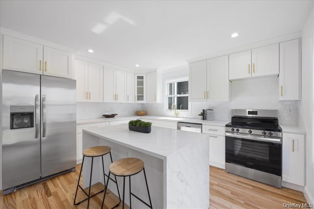 97 Thurton Place, Yonkers, NY 10704