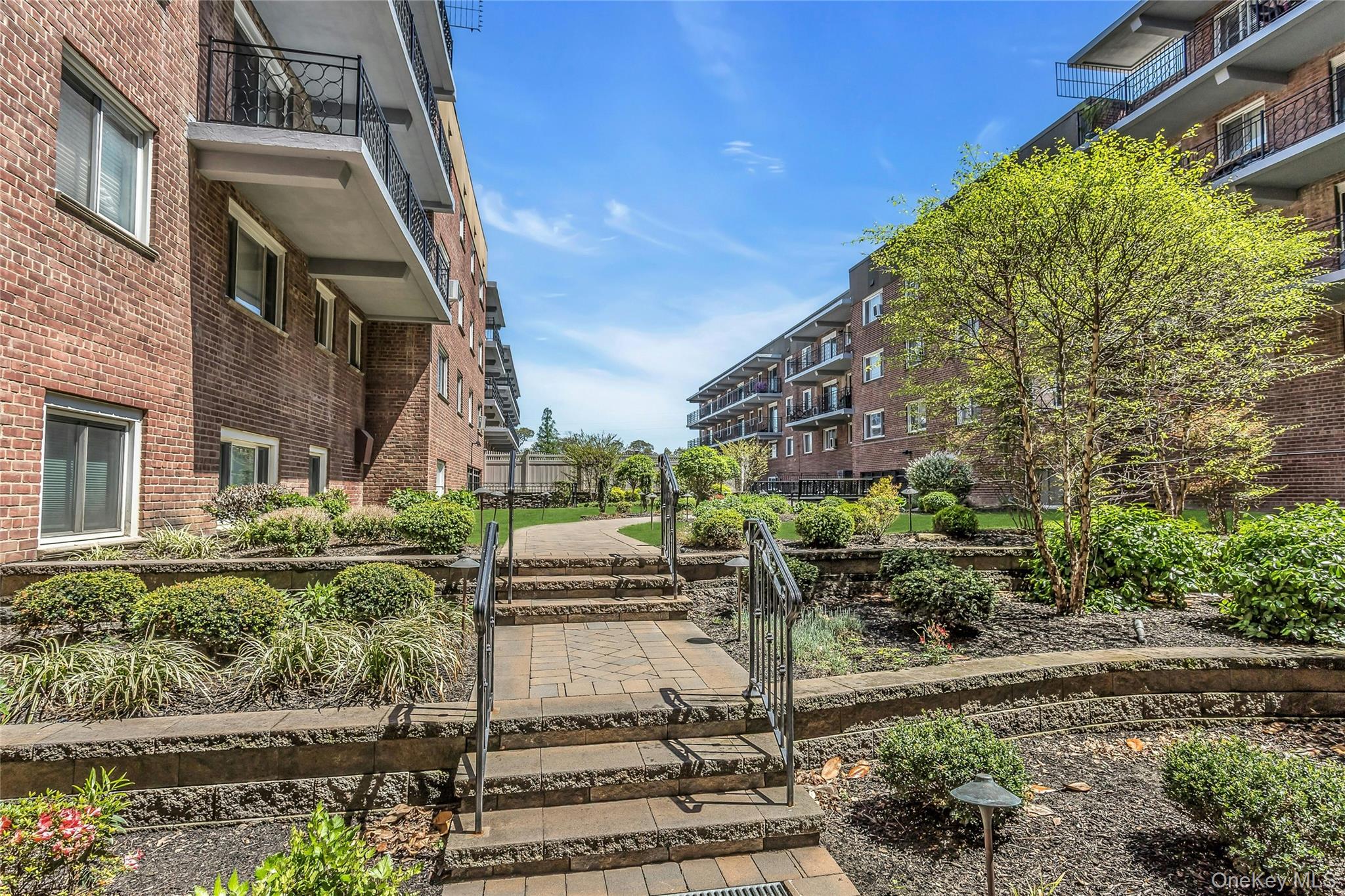 200 Atlantic Avenue # 223, Lynbrook, NY 11563