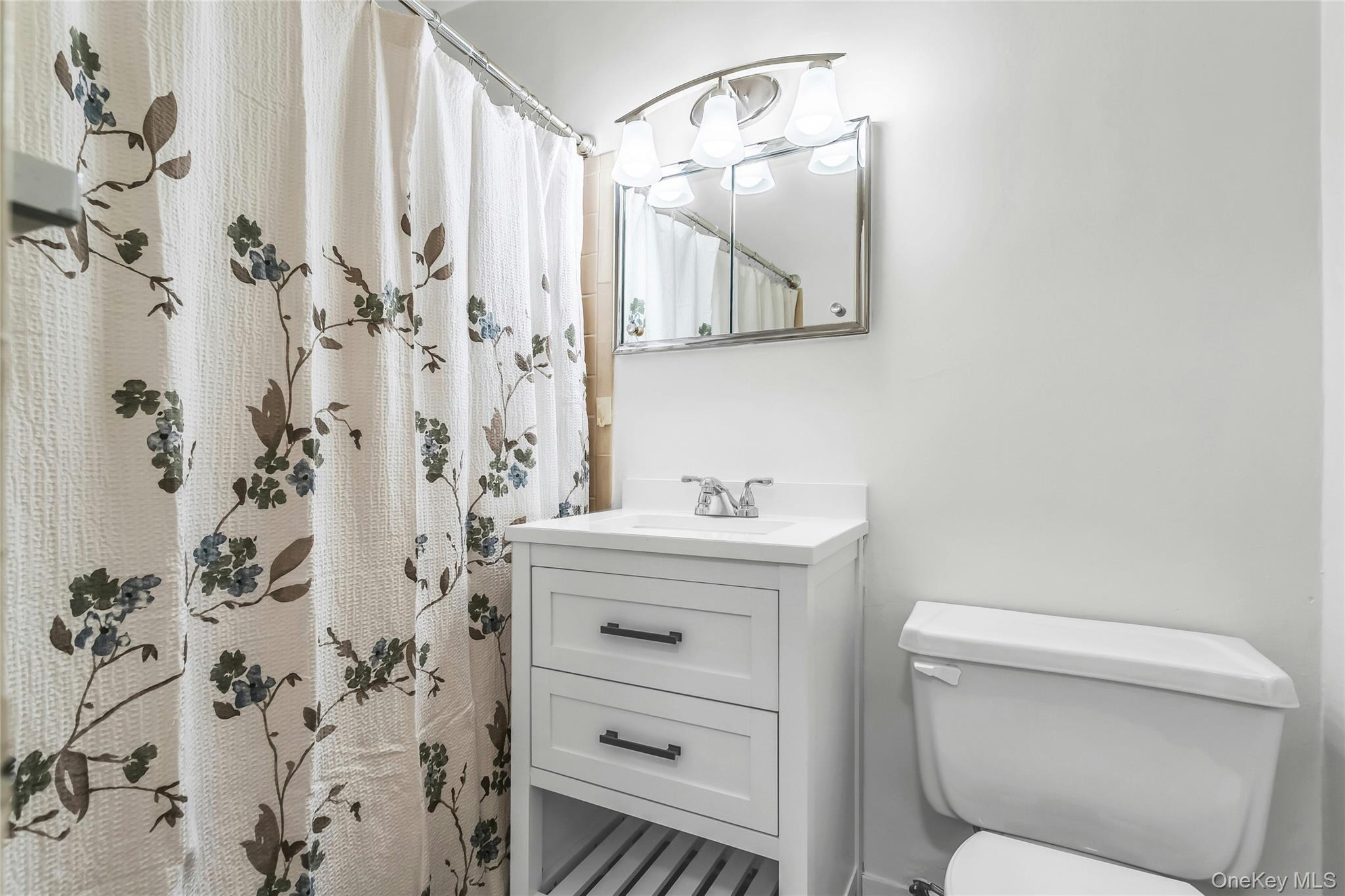 200 Atlantic Avenue # 223, Lynbrook, NY 11563