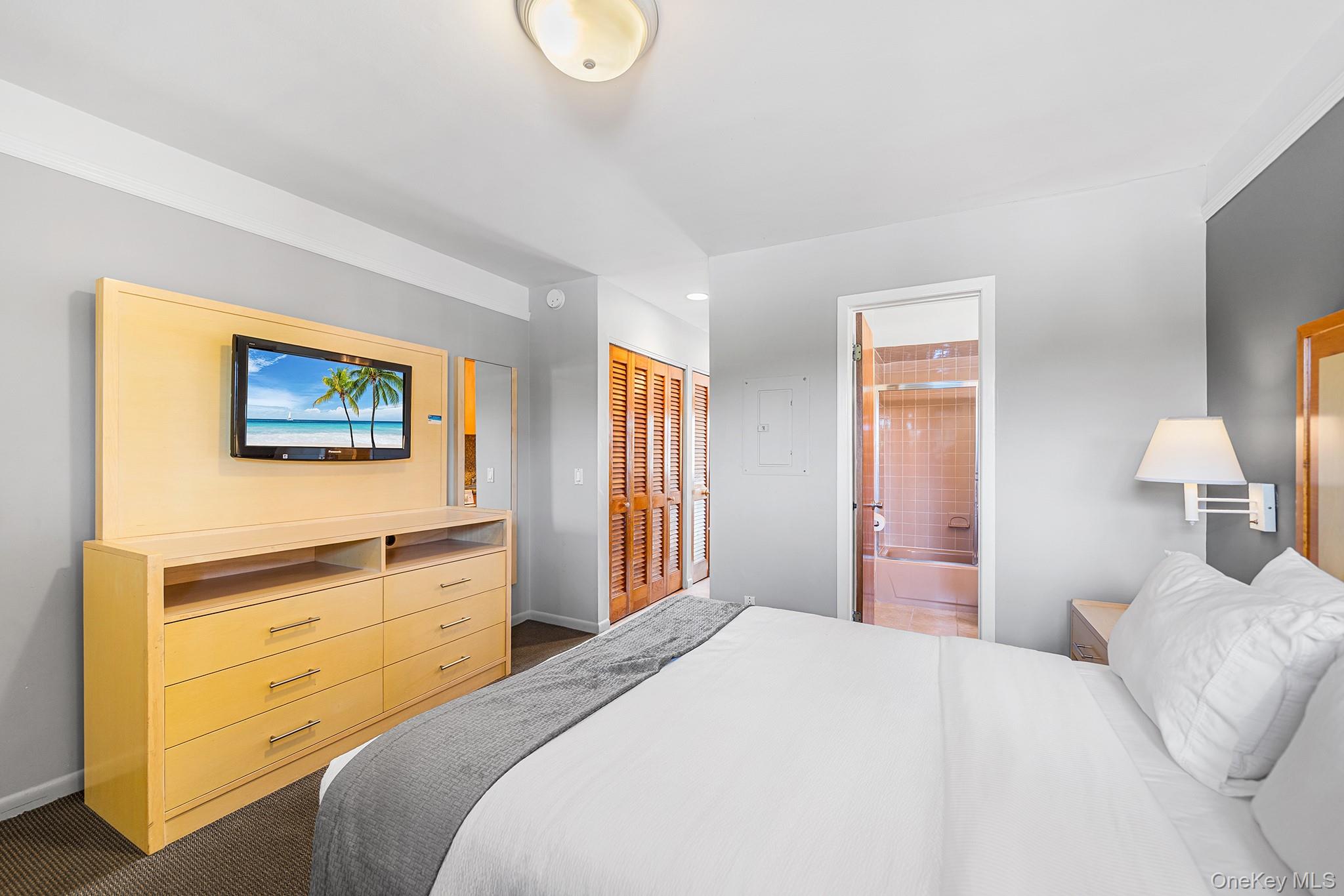 131 S Emerson Avenue # 235, Montauk, NY 11954