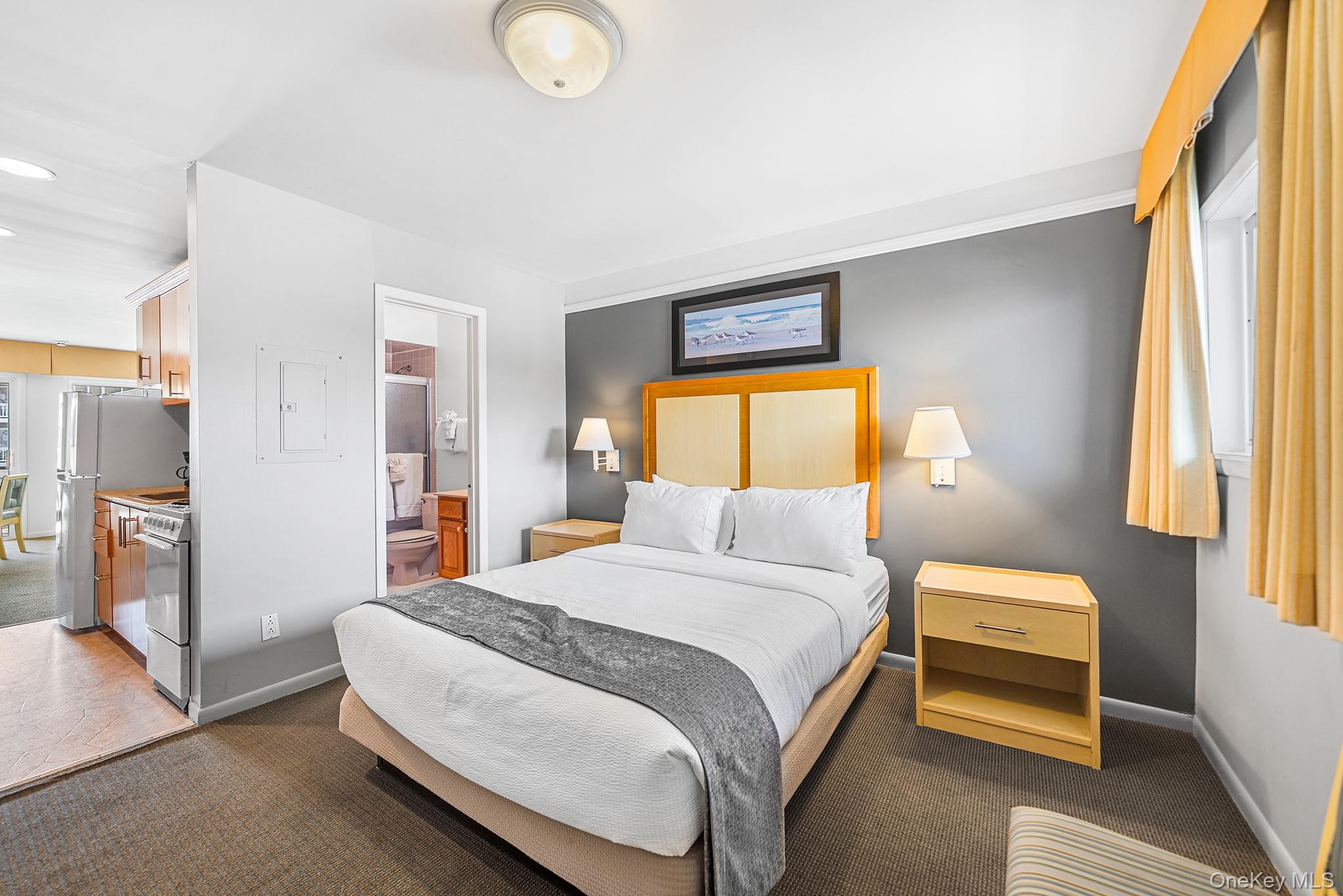 131 S Emerson Avenue # 235, Montauk, NY 11954