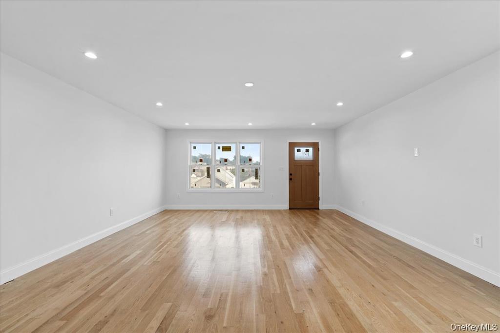 99 Thurton Place, Yonkers, NY 10704