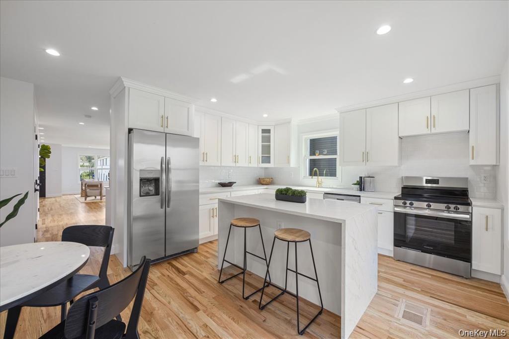 99 Thurton Place, Yonkers, NY 10704