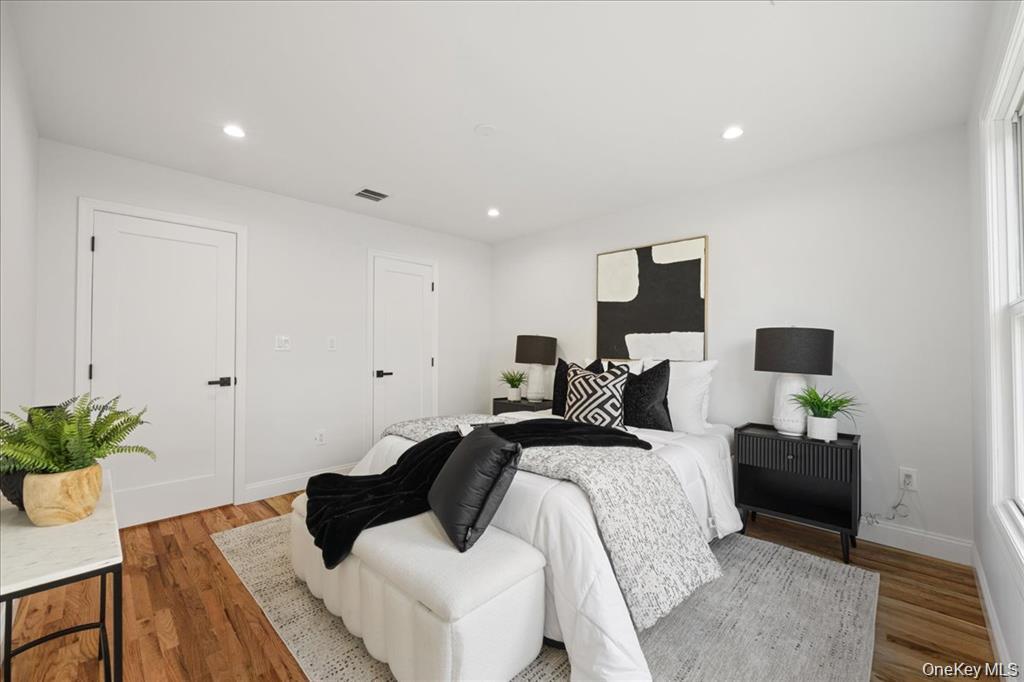 101 Thurton Place, Yonkers, NY 10704