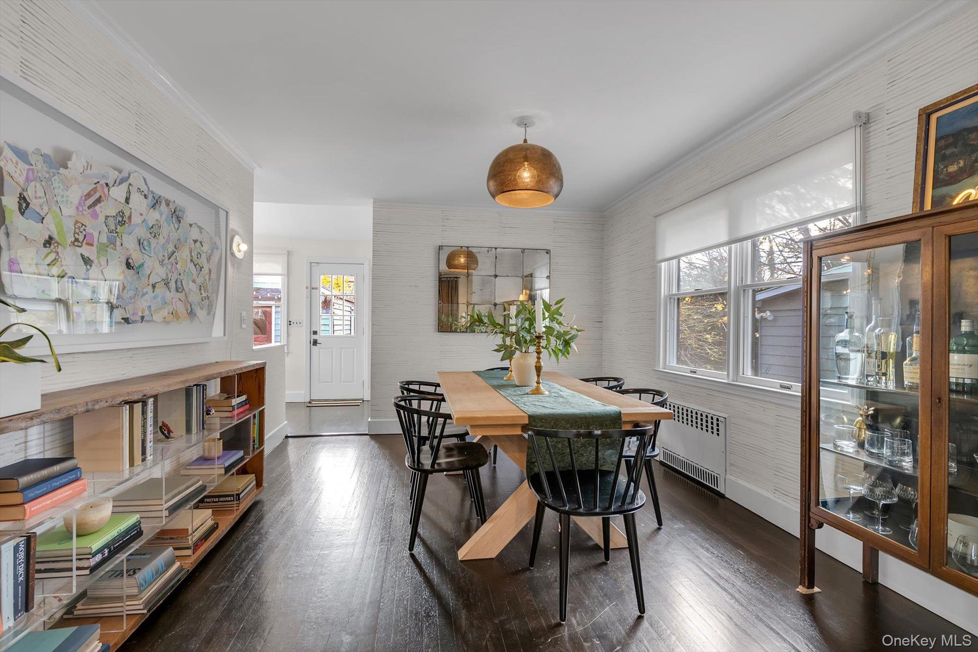 8 Fairview Avenue, Port Washington, NY 11050