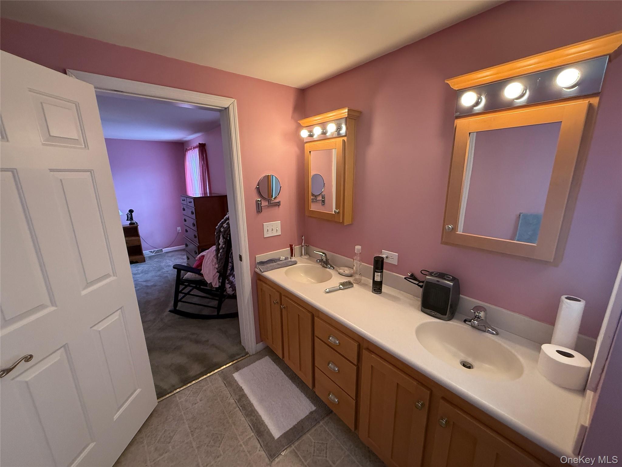 312 Brittany Terrace # 312, Rock Tavern, NY 12575