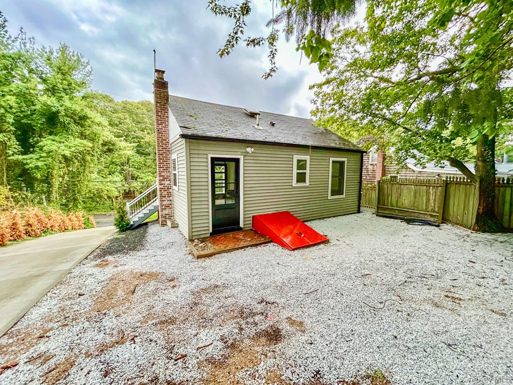 765 Meadow Road, Smithtown, NY 11787