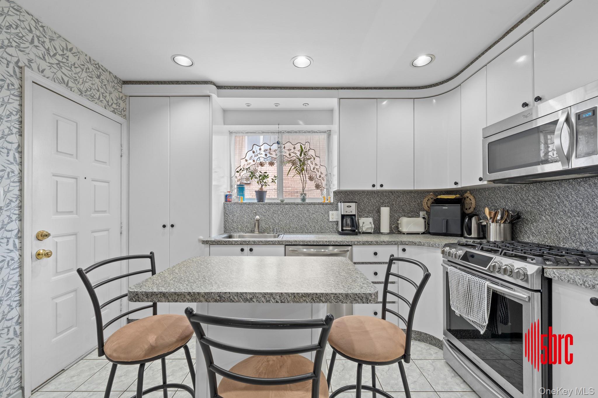 15 Van Sicklen Street, Brooklyn, NY 11223