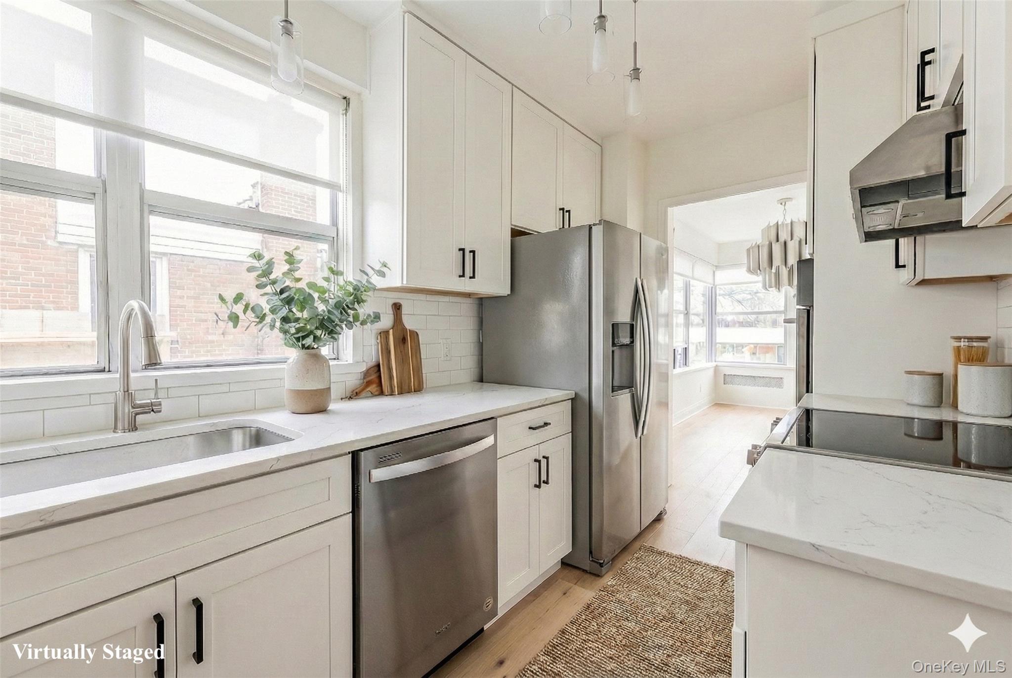 77 W 55th Street # 17B, New York (Manhattan), NY 10019