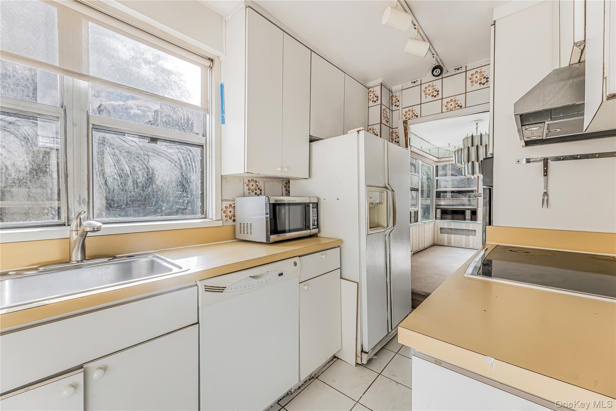 77 W 55th Street # 17B, New York (Manhattan), NY 10019