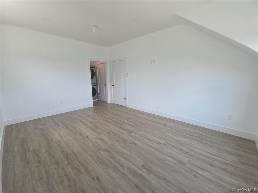 28 Haines Lane # A, Walden, NY 12586