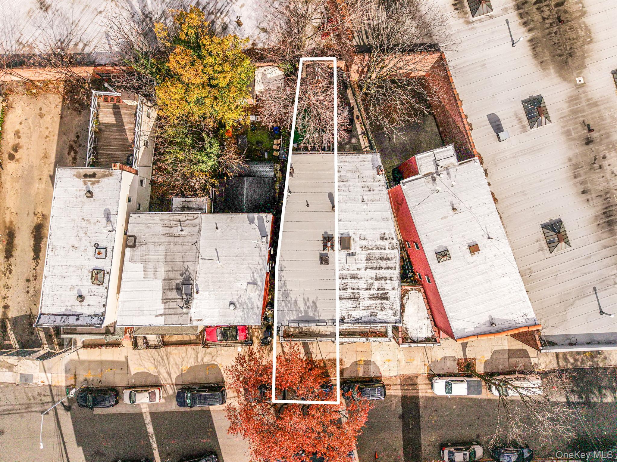 5807 Maspeth Avenue, Maspeth, NY 11378