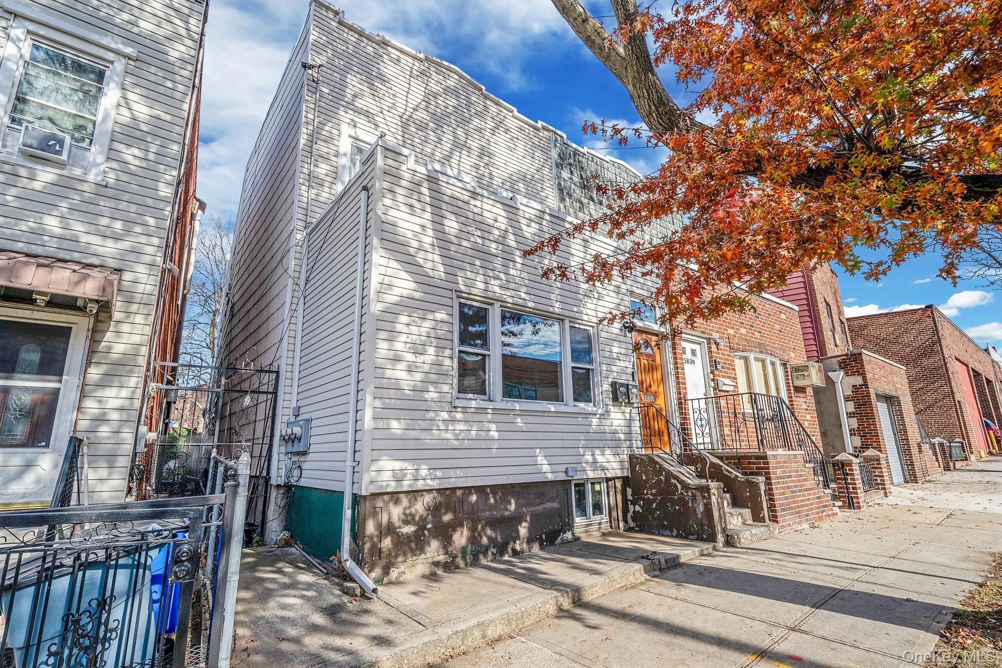 5807 Maspeth Avenue, Maspeth, NY 11378