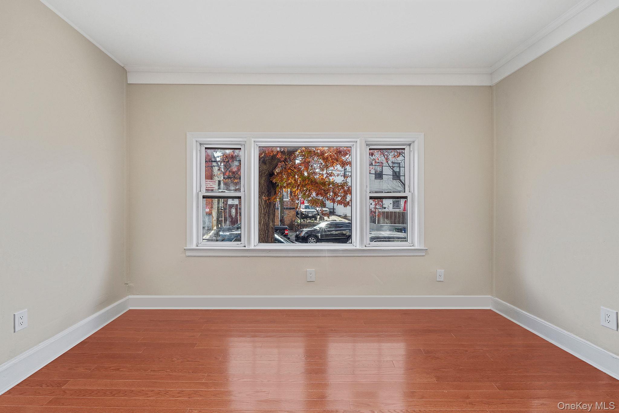 5807 Maspeth Avenue, Maspeth, NY 11378