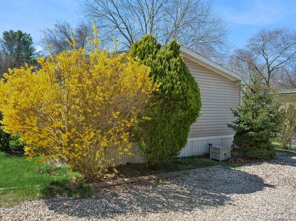 337 Three Mile Harbo # 10, East Hampton, NY 11937