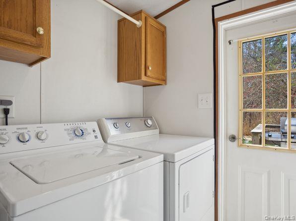 337 Three Mile Harbo # 10, East Hampton, NY 11937