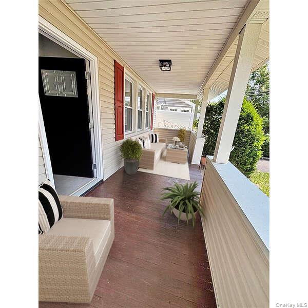 89 N GROVE Street # 1, Valley Stream, NY 11580