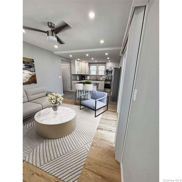 89 N GROVE Street # 1, Valley Stream, NY 11580