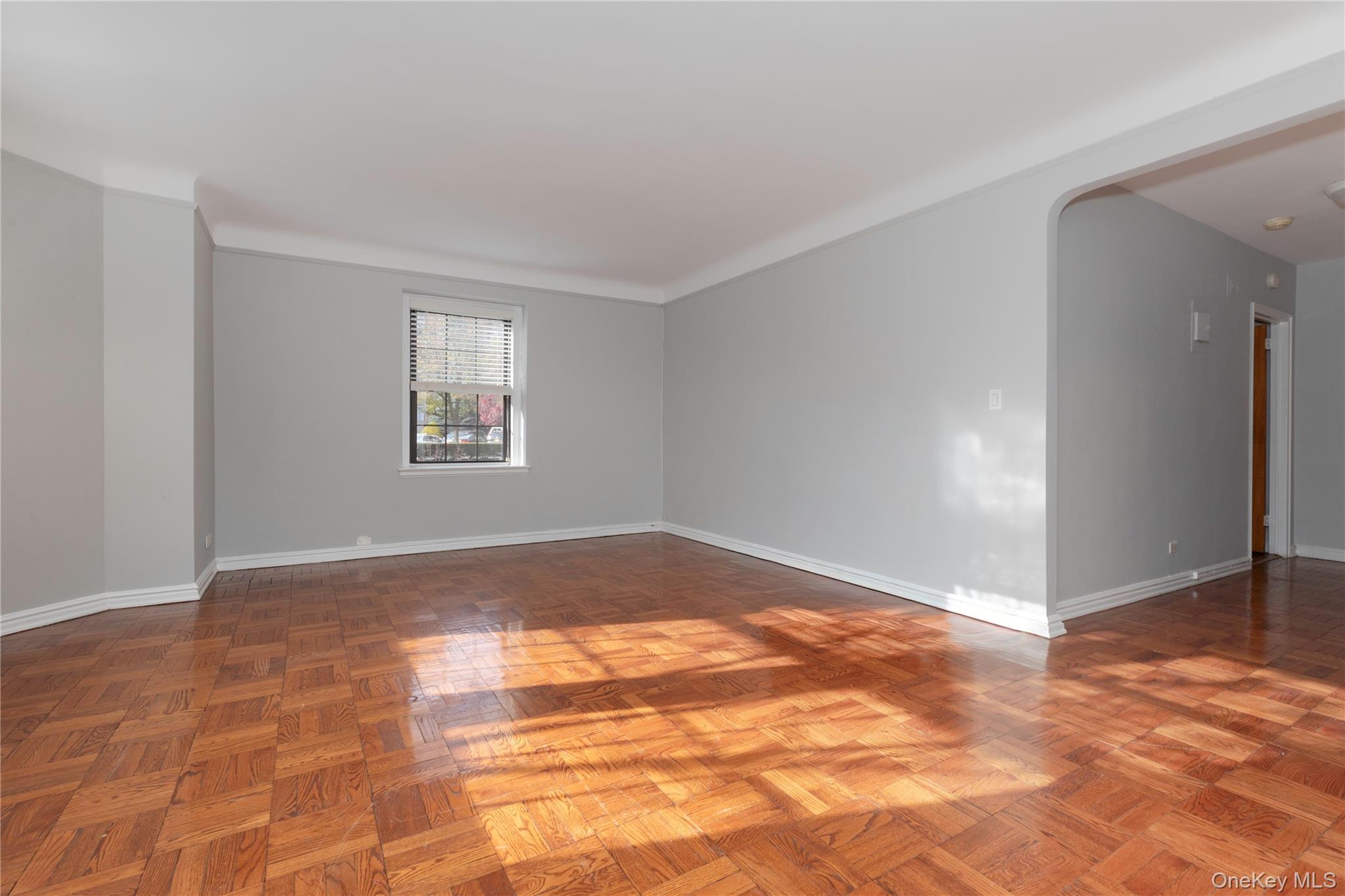 188 Garth Road # 1W, Scarsdale, NY 10583