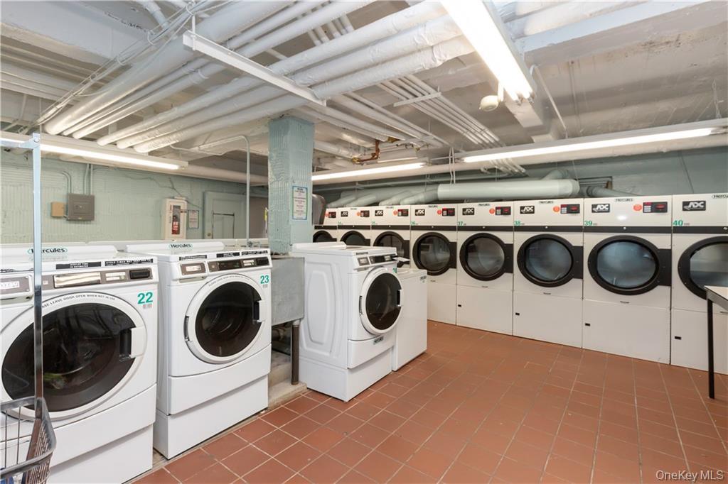 188 Garth Road # 1W, Scarsdale, NY 10583