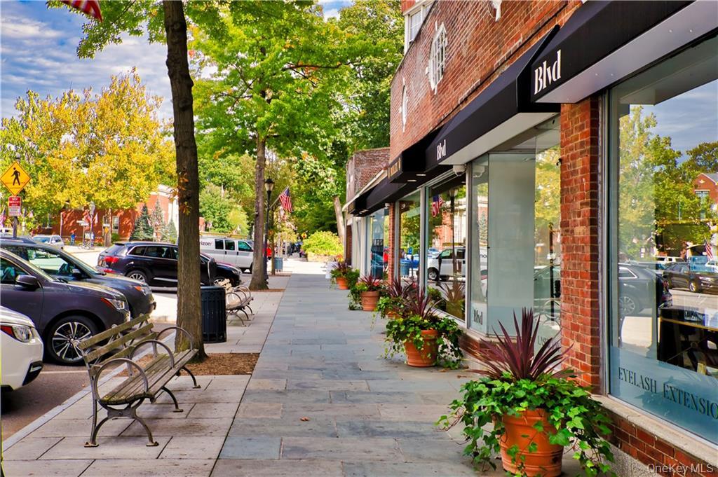 188 Garth Road # 1W, Scarsdale, NY 10583