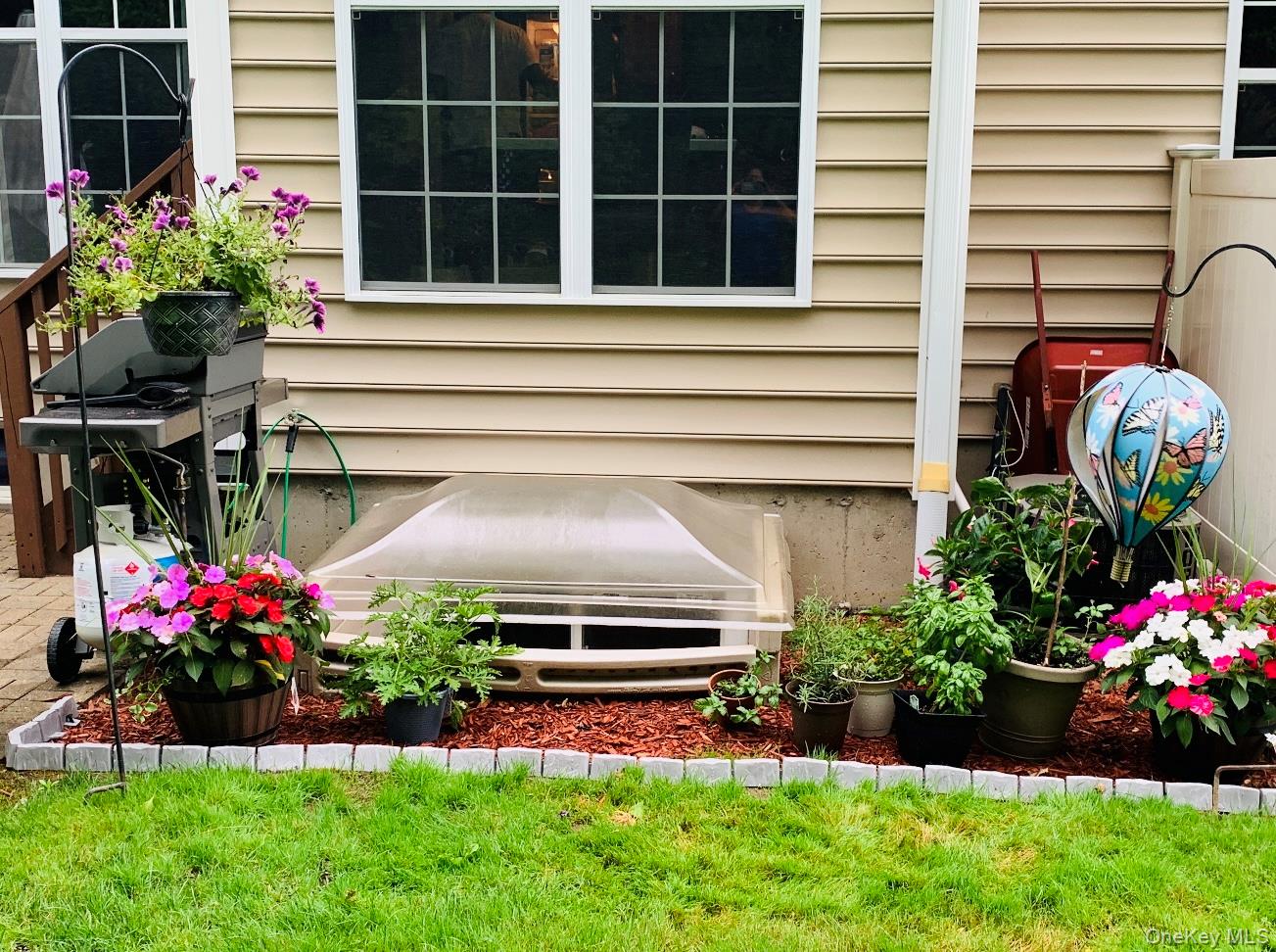 733 Huntington Drive, Fishkill, NY 12524