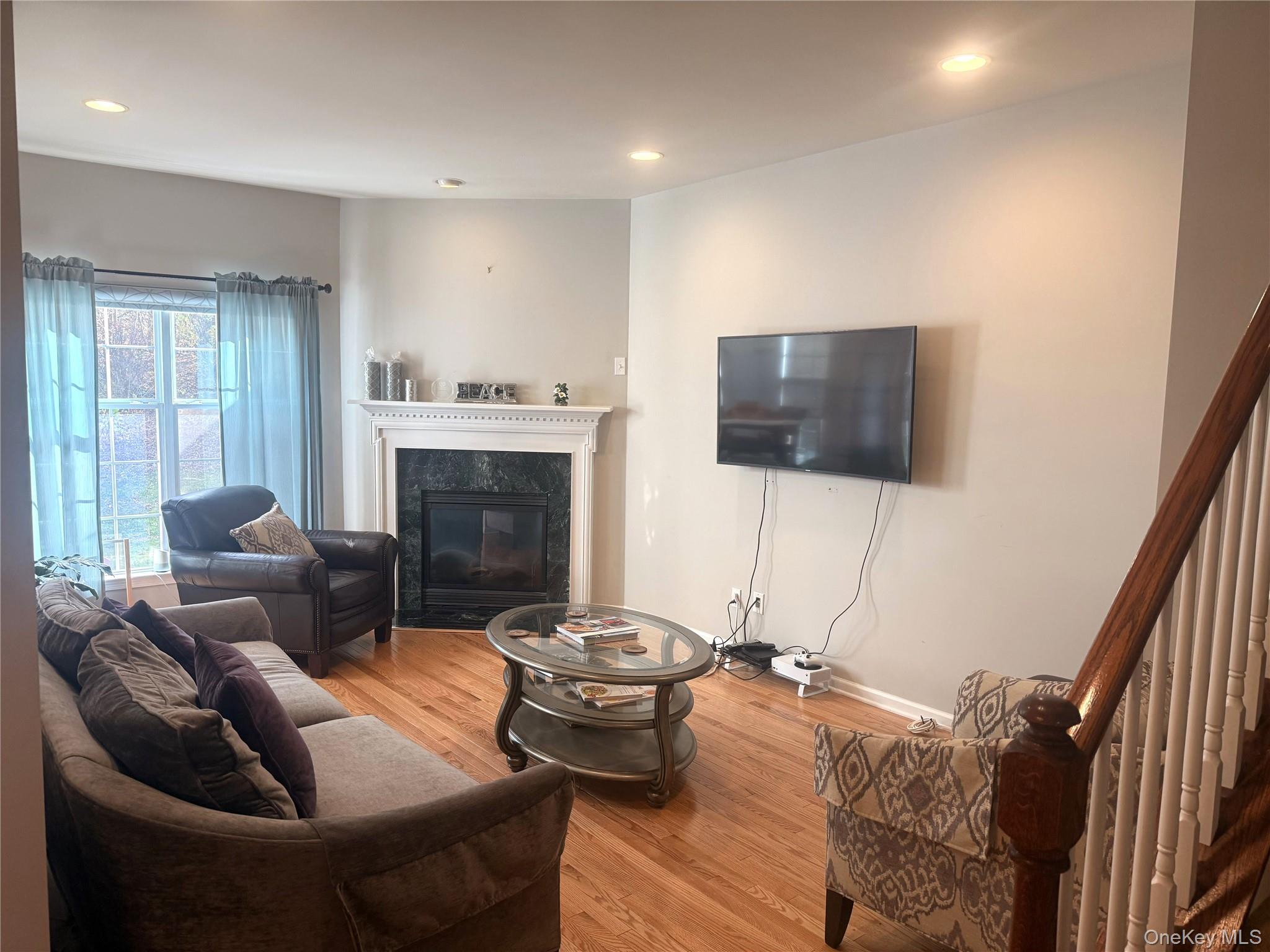 733 Huntington Drive, Fishkill, NY 12524