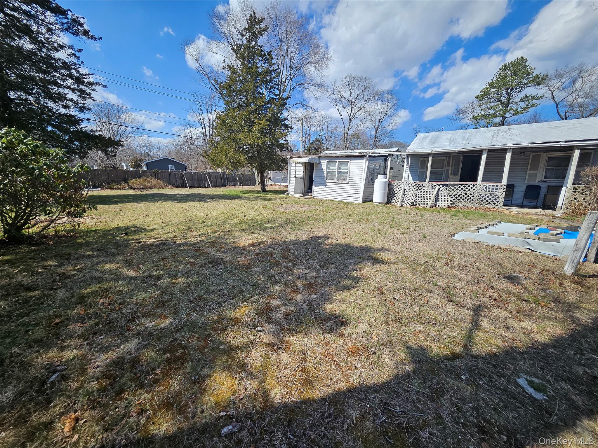 549 Granny Road, Medford, NY 11763