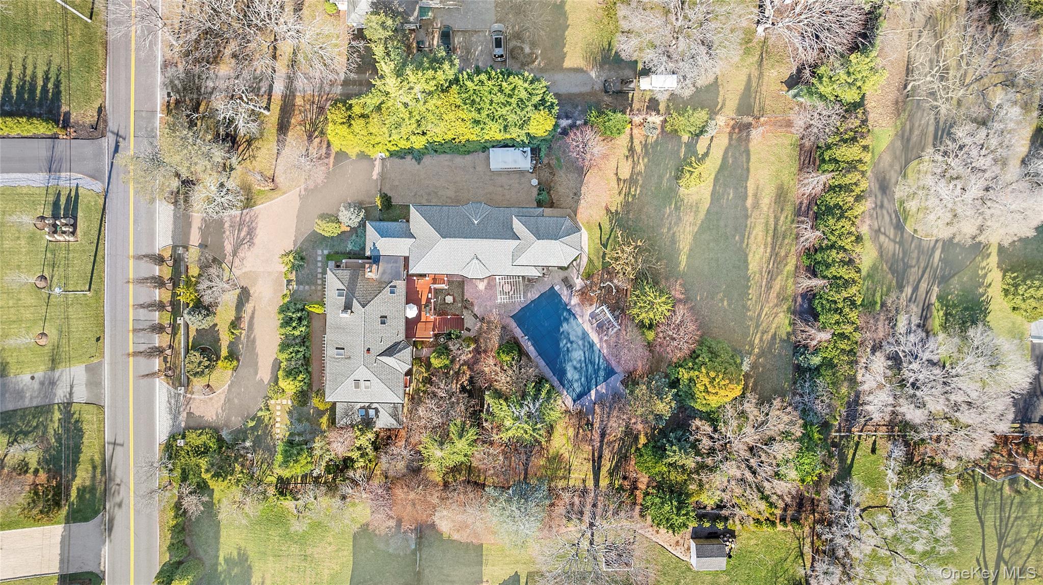 42 Tanners Neck Lane, Westhampton, NY 11977