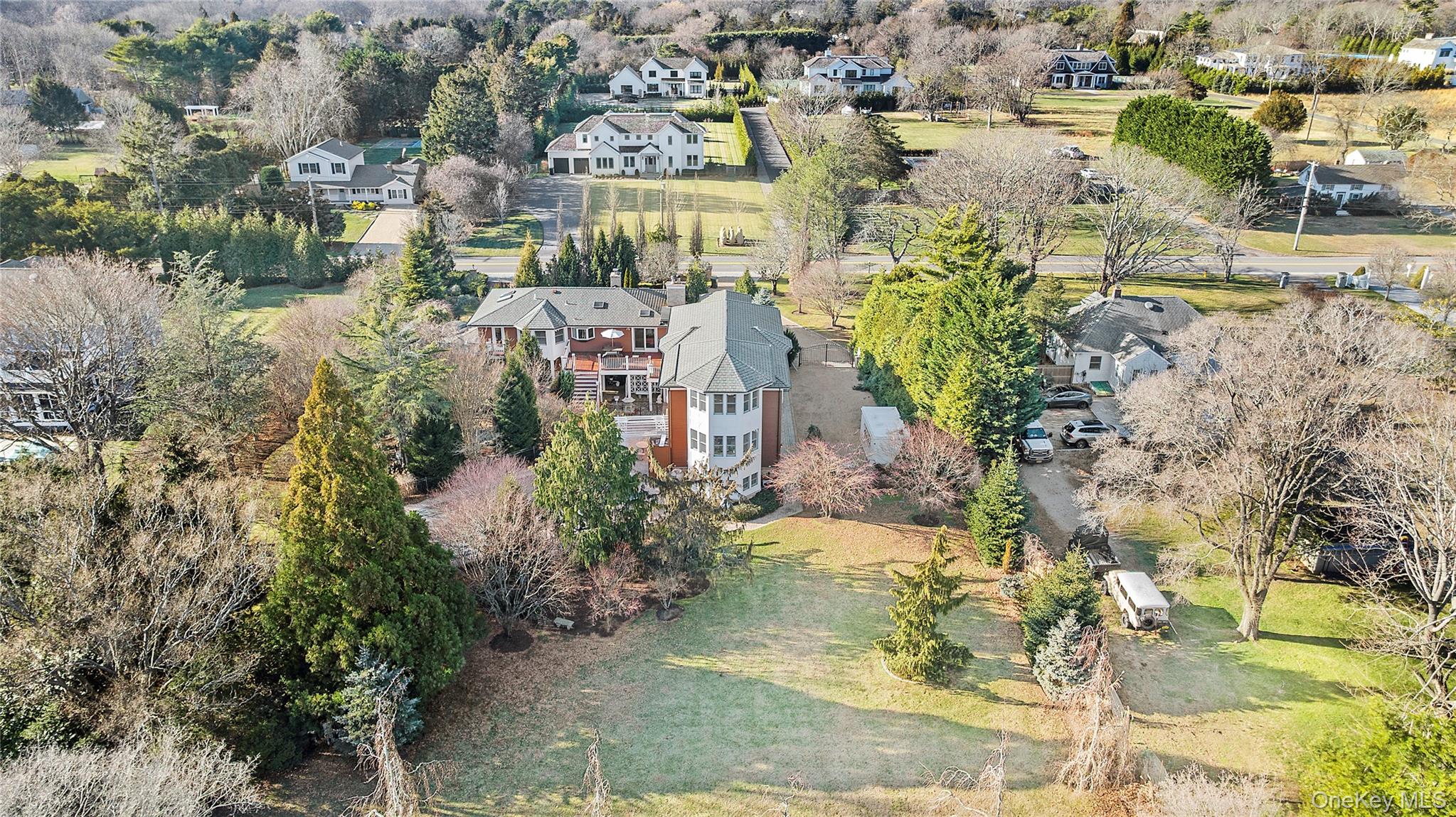 42 Tanners Neck Lane, Westhampton, NY 11977