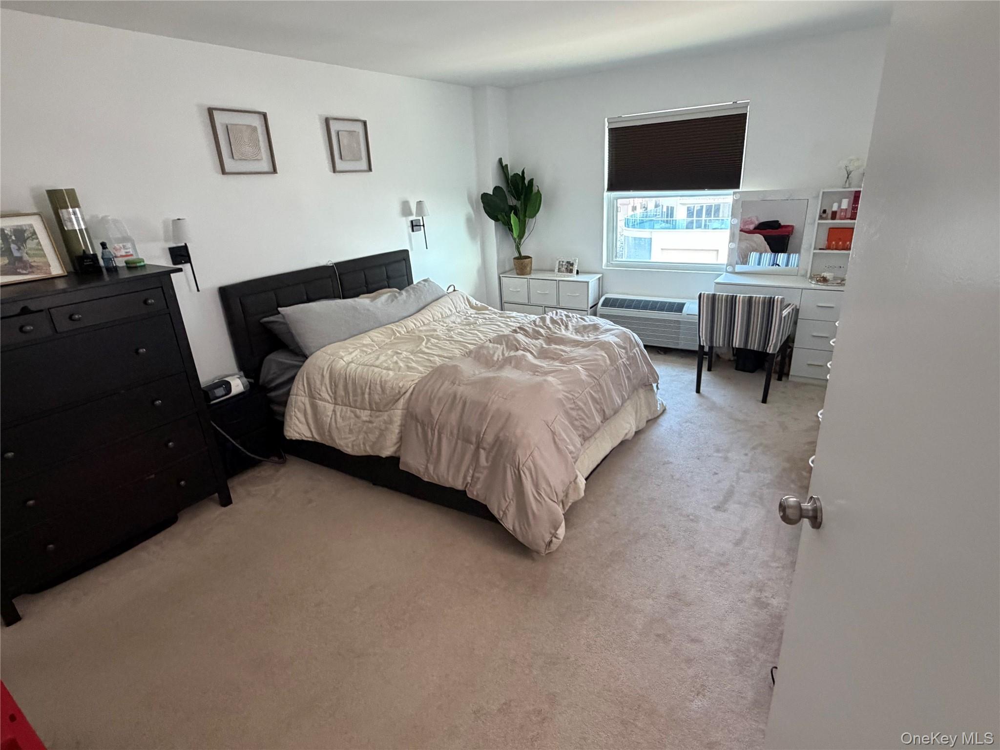 360 Shore Road # 5M, Long Beach, NY 11561