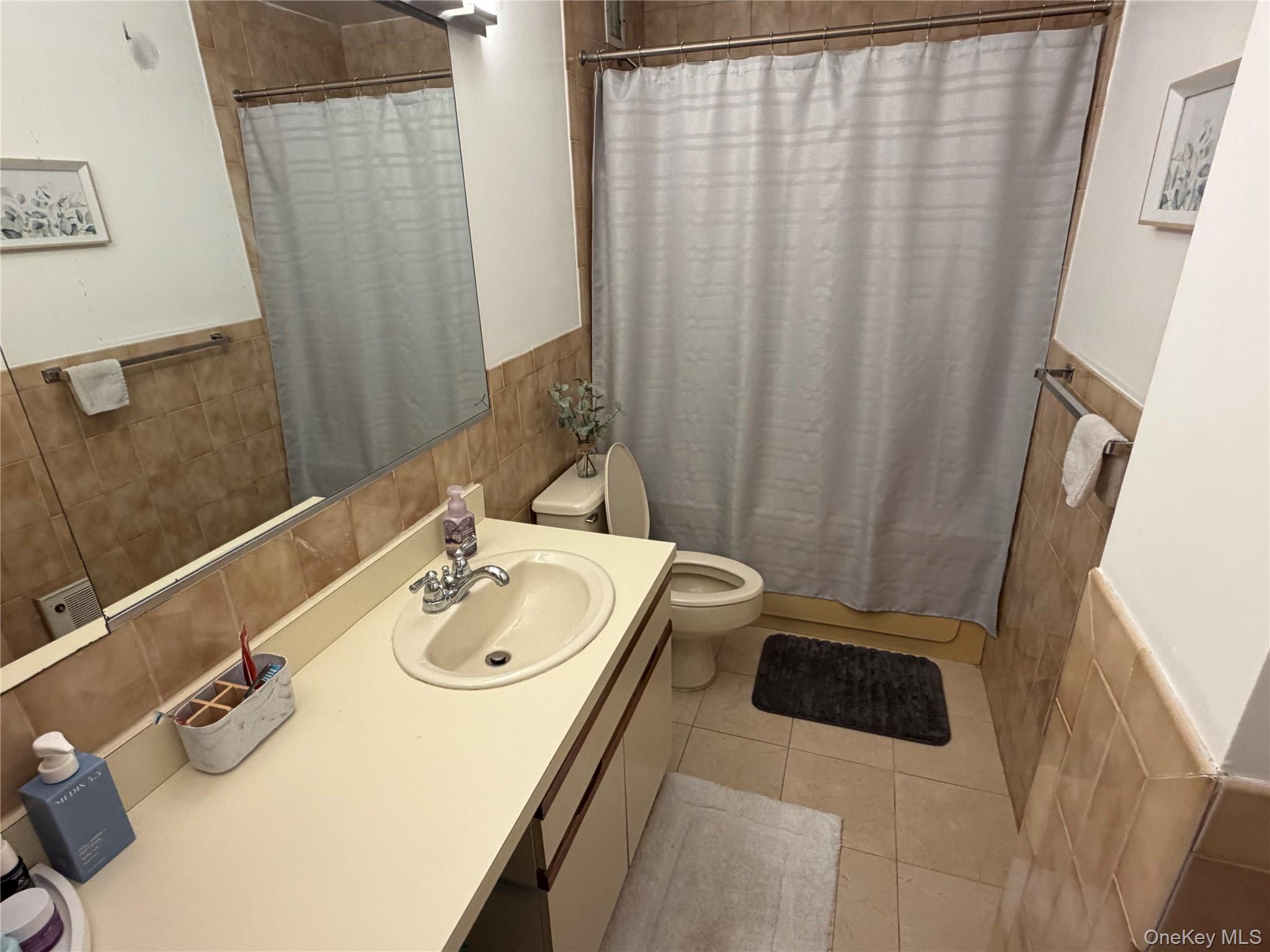 360 Shore Road # 5M, Long Beach, NY 11561