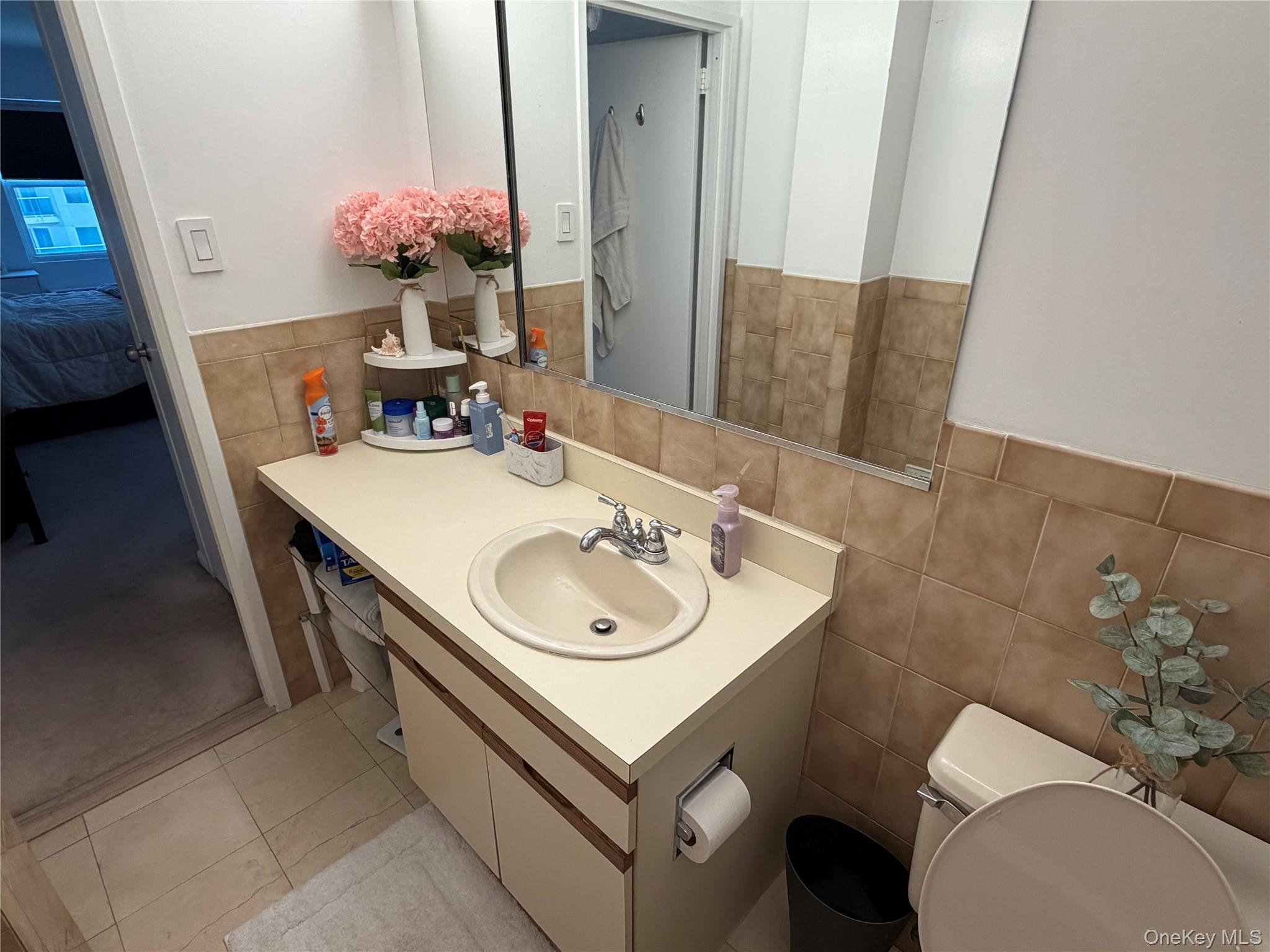 360 Shore Road # 5M, Long Beach, NY 11561