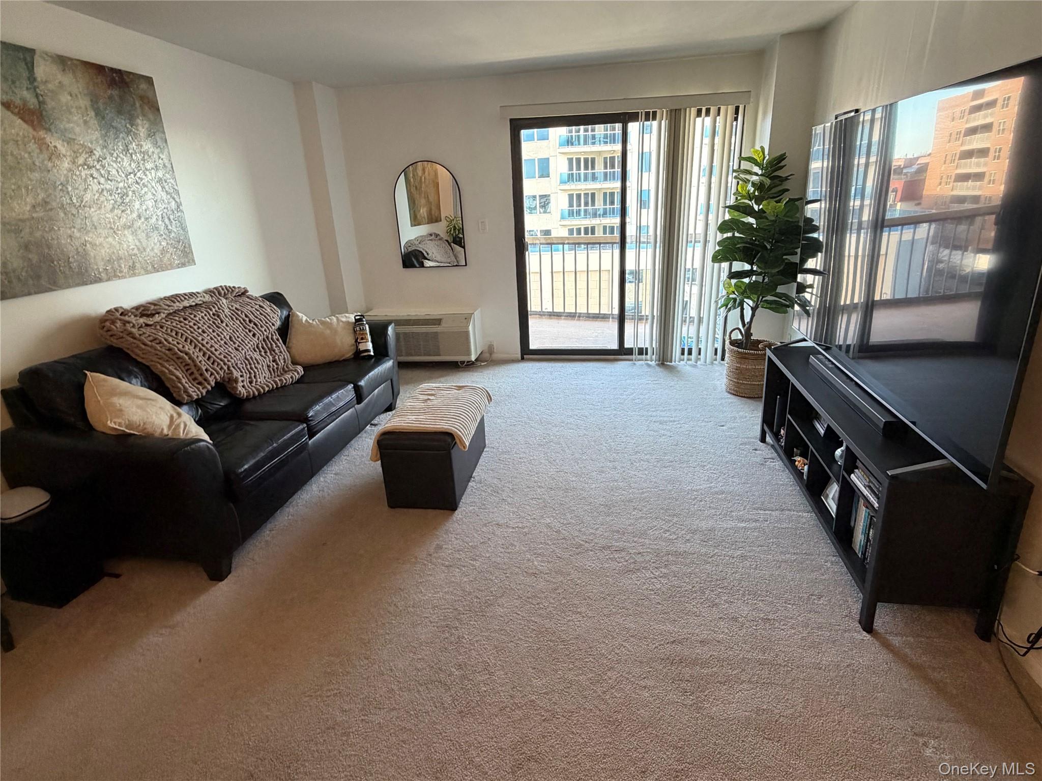 360 Shore Road # 5M, Long Beach, NY 11561